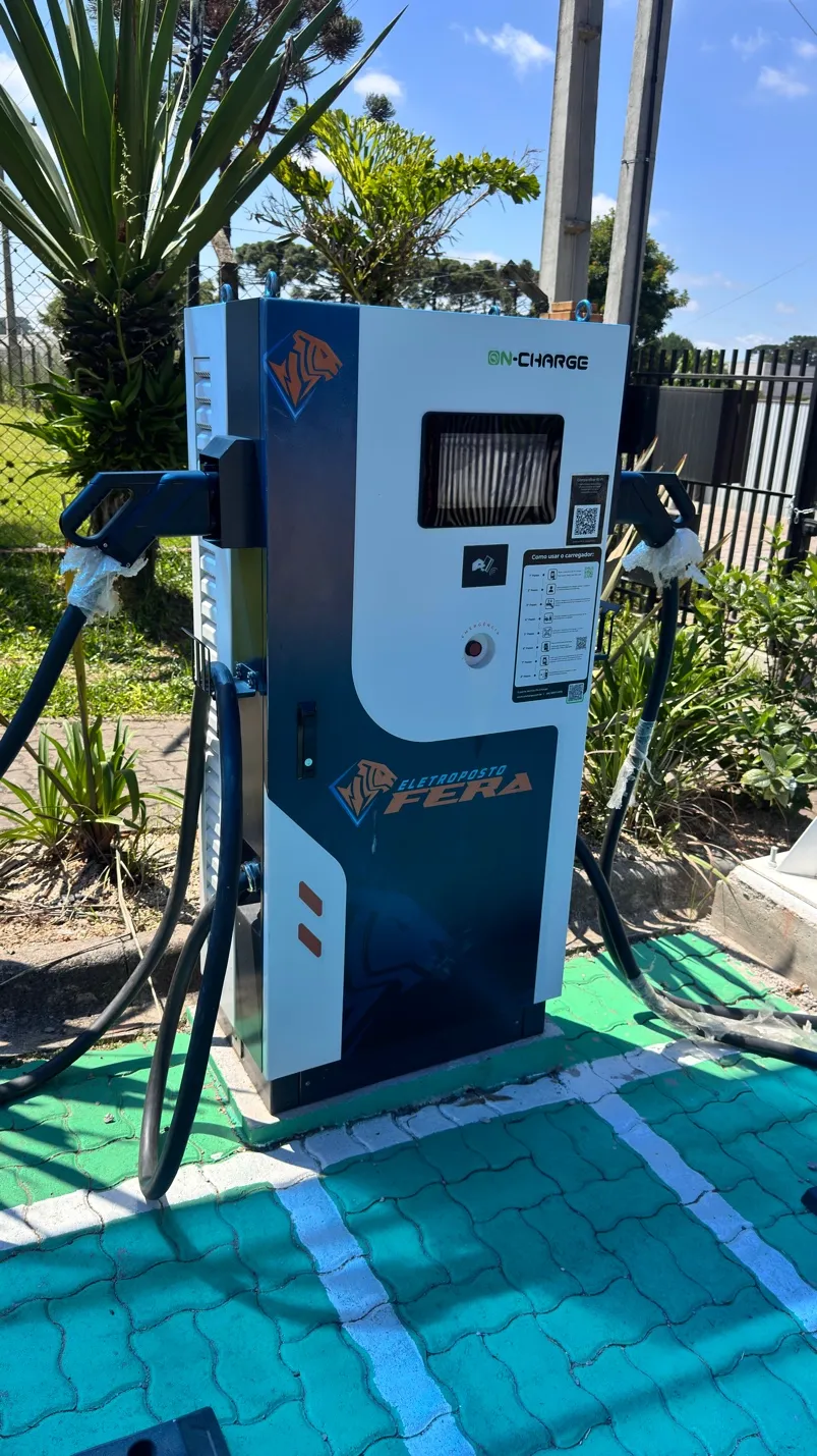 Carregador On-Charge OCDC-80 no Eletroposto Fera